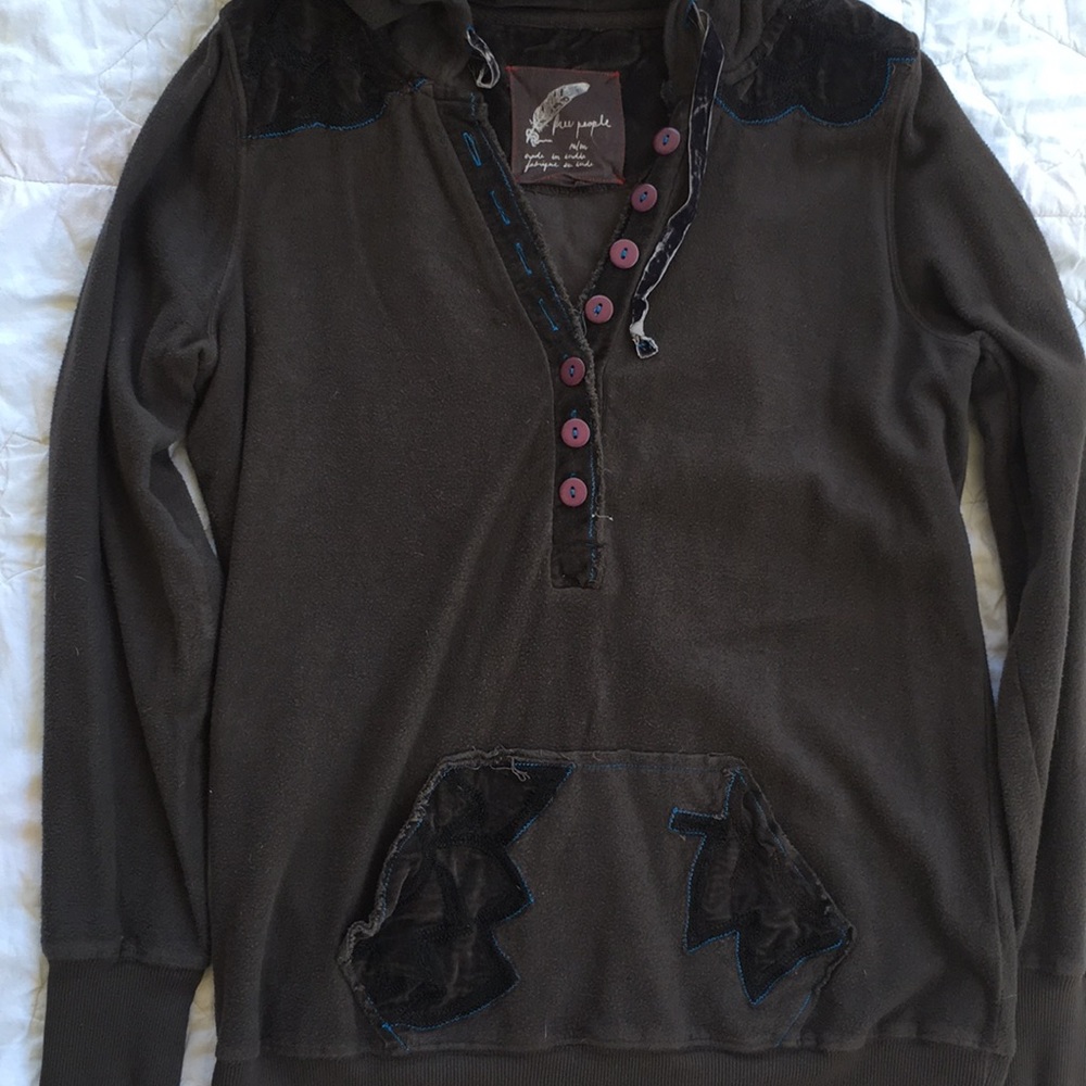Free People pullover sweatshirt size Medium